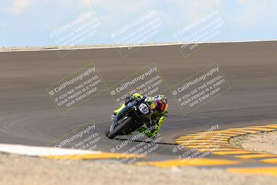 media/Sep-25-2022-CVMA (Sun) [[ee08ed6642]]/Race 8 Supersport Middleweight Shootout/